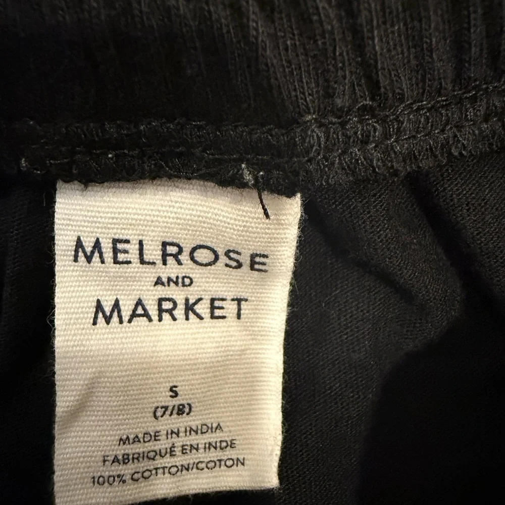 NWT melrose Market Girls Shorts Sz Small